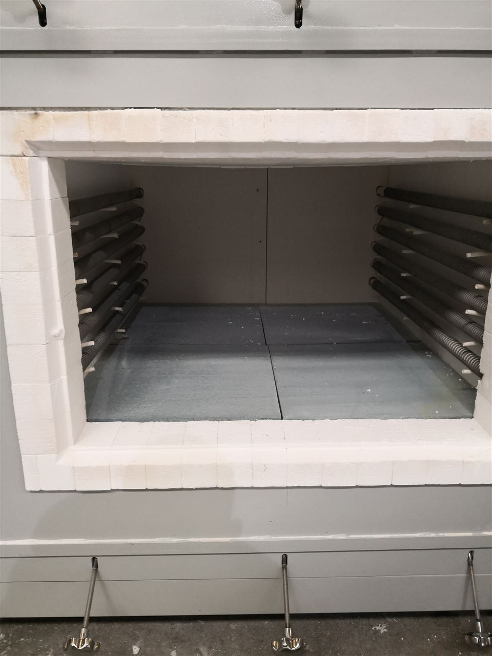 熱電偶的安裝簡單嗎？